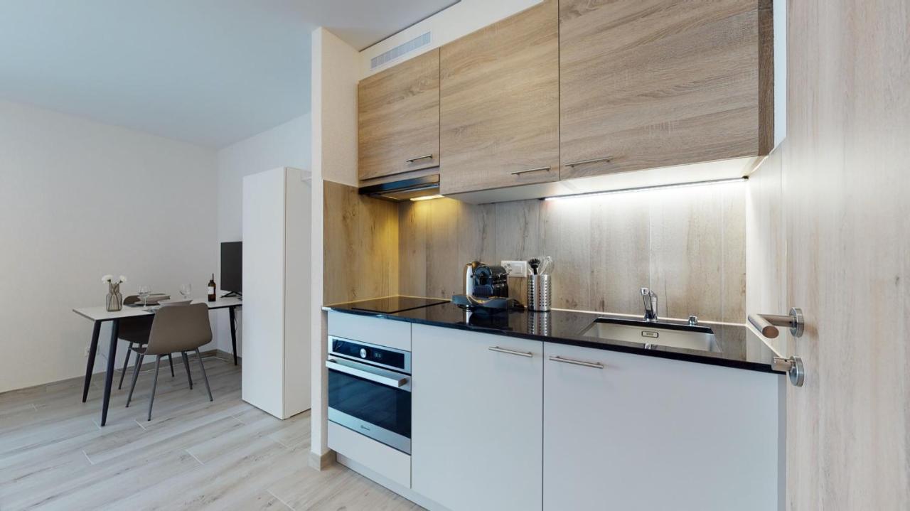 Nonanteneuf Appart Hotel Aigle - Contactless Check-In Luaran gambar
