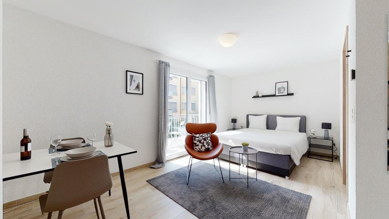 Nonanteneuf Appart Hotel Aigle - Contactless Check-In Luaran gambar
