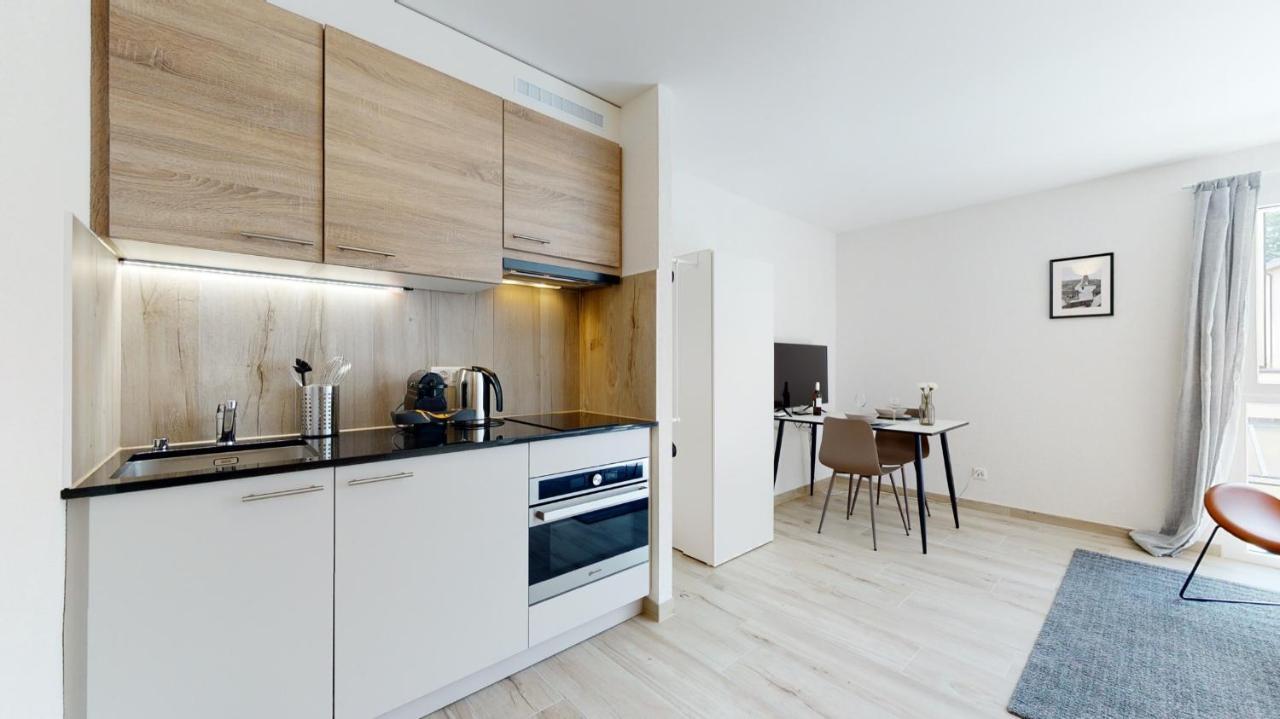 Nonanteneuf Appart Hotel Aigle - Contactless Check-In Luaran gambar